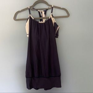 Lululemon tank with built in bra